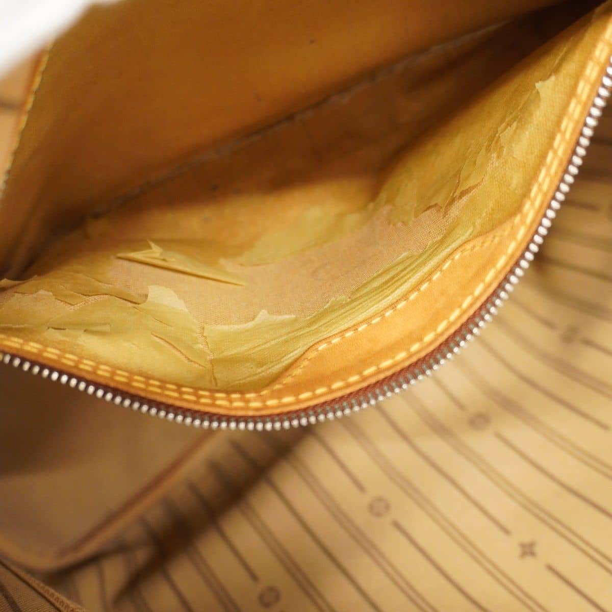 Louis Vuitton Neverfull MM 8