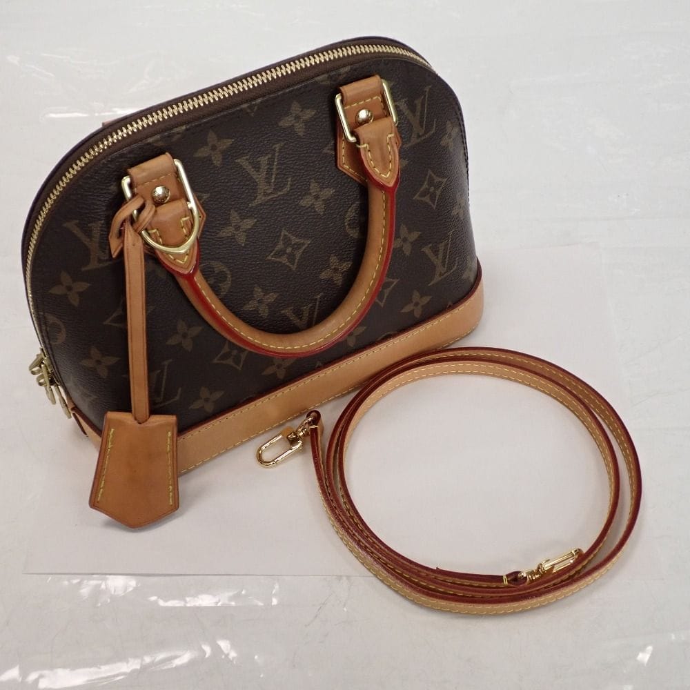 Louis Vuitton Alma BB 2