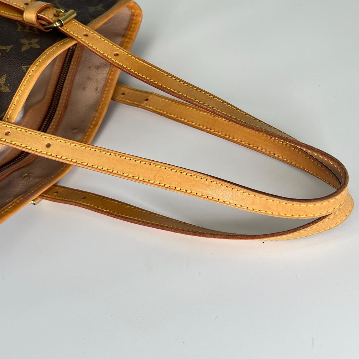 Louis Vuitton Petit Bucket 7